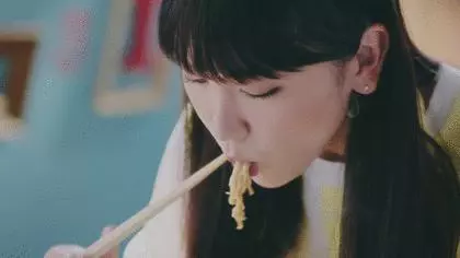 日本人吃麵發出聲音超吵?外國遊客抱怨「聽到很不爽」 日網怒:不爽別來