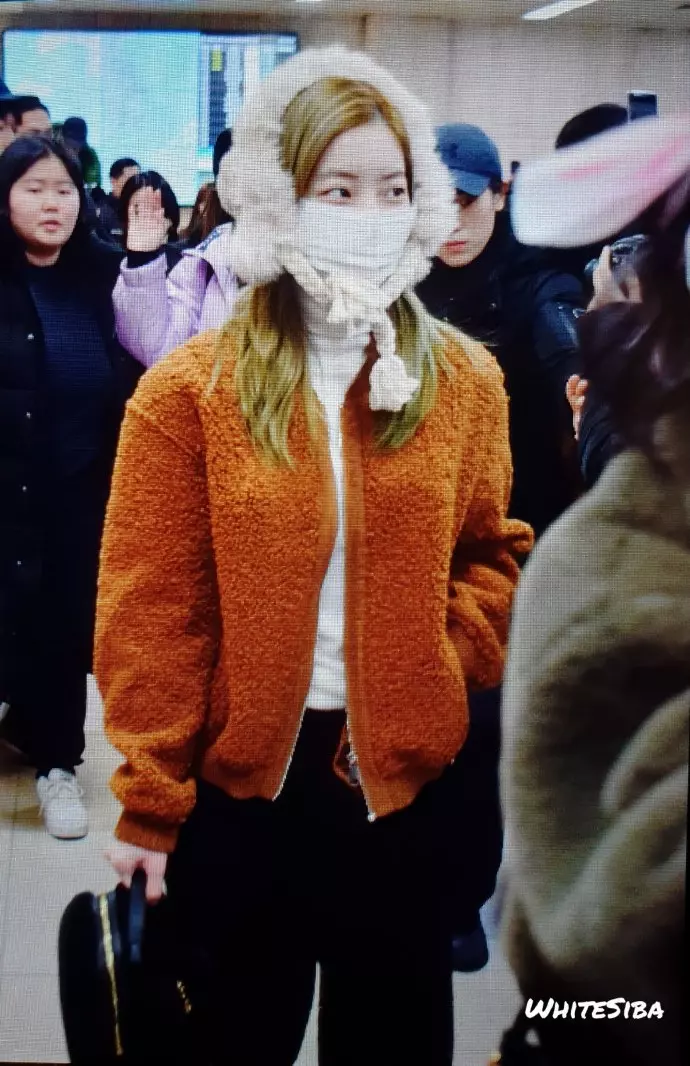 [TWICE][新聞]190101 「粉絲?感謝」屬豬愛豆TWICE林娜璉的2018年