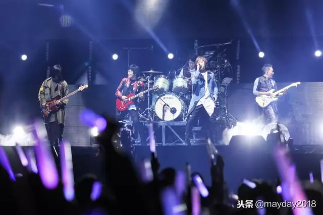 「五月天」五月天陪你跨年!10天10場壓軸加班!2019年還要一起走
