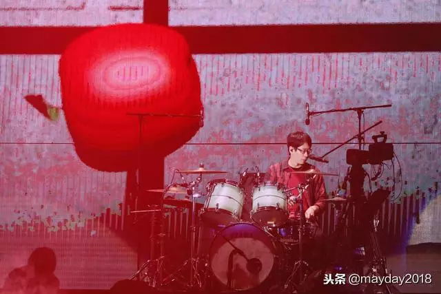 「五月天」五月天陪你跨年!10天10場壓軸加班!2019年還要一起走