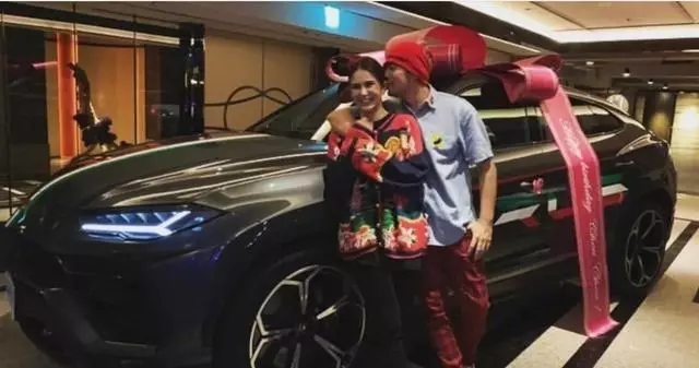 周傑倫驚喜曬兒子合影,娛樂圈的男神們都默契化身女兒奴了!