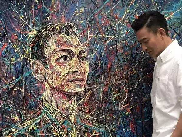 周傑倫驚喜曬兒子合影,娛樂圈的男神們都默契化身女兒奴了!