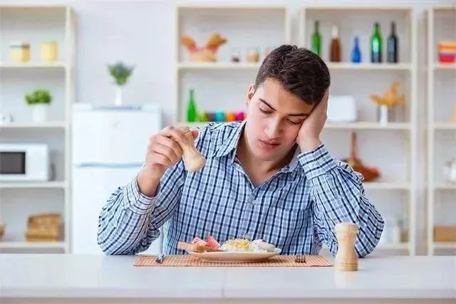 晚餐決定你的體重和壽命,有這6個習慣的人,趕緊改了吧!