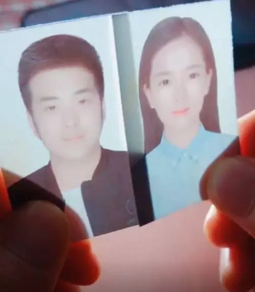 男子將自己和老婆照片重合,下一秒男子不淡定了,網友炸開鍋!