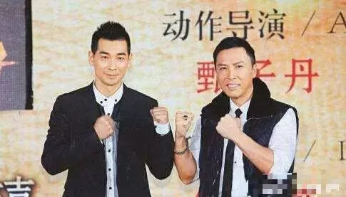 趙文卓三個孩子顏值各異,大閨女像爸,二兒子英俊,老三醜萌!