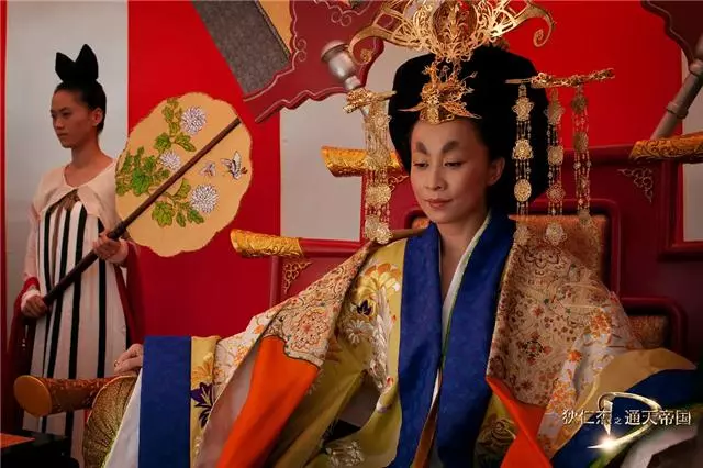 劉嘉玲:周星馳應該非常驕傲和滿足了,人還沒出來,觀眾已經笑了