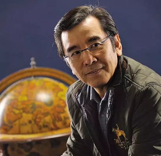 童星出道的5位華娛打星,長大後2人成了影帝,1位還名震好萊塢
