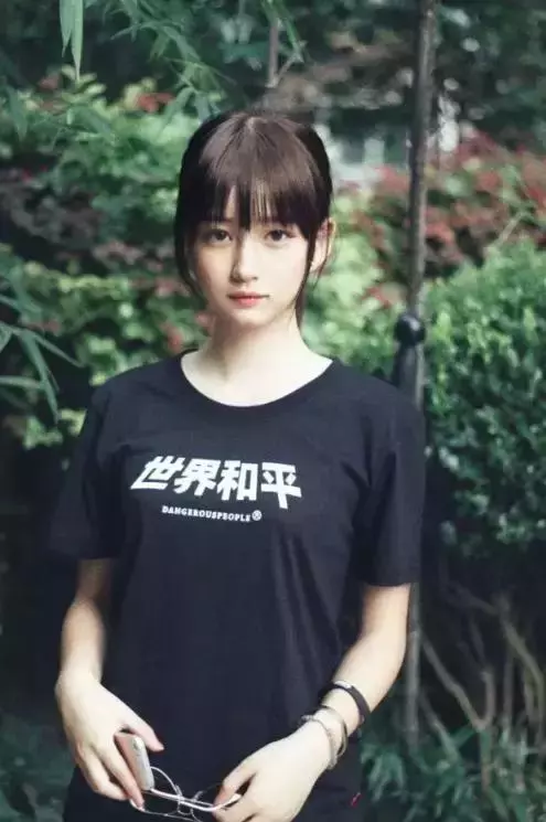 這位中國18歲少女顏值堪比明星,引發日本網友轟動:這是天使
