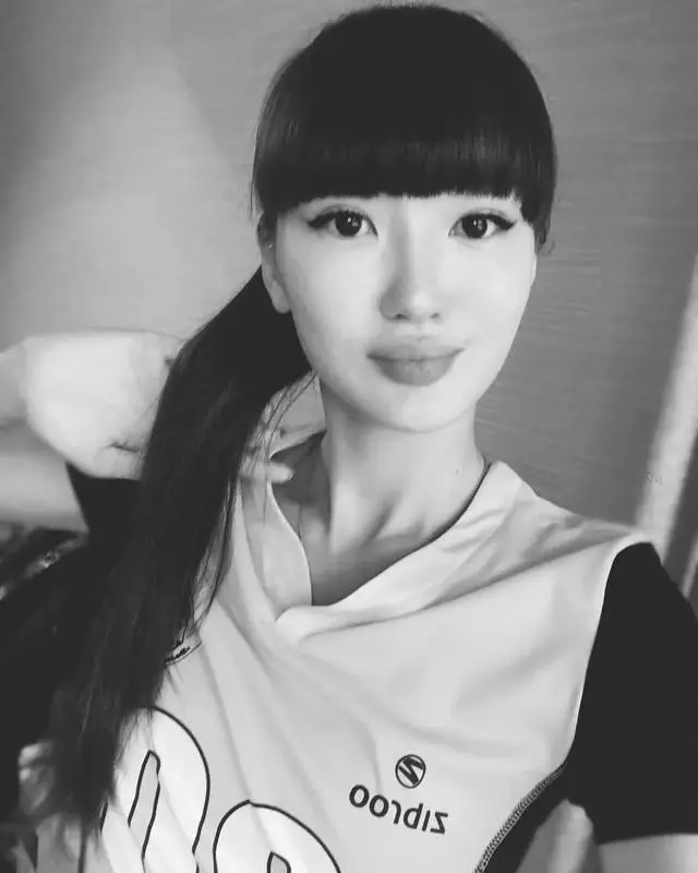 4年前驚艷世界的第一美少女,現在怎麼成了這個樣子