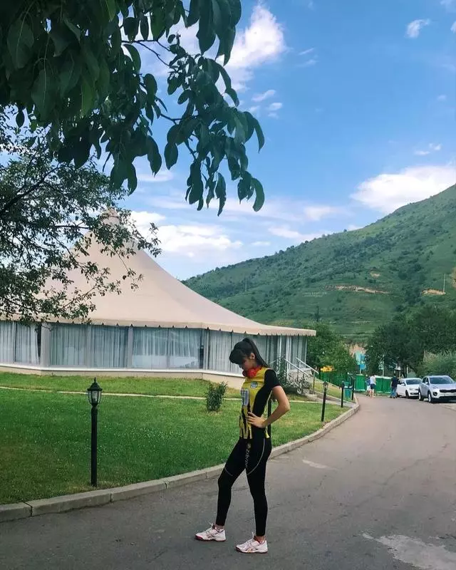 4年前驚艷世界的第一美少女,現在怎麼成了這個樣子