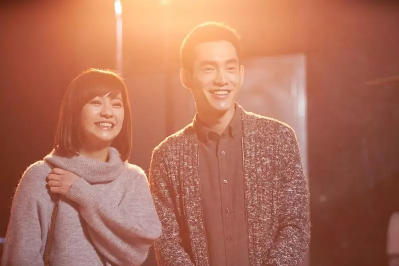 看《比悲傷》哭不出來絕對不是你冷血!女主太渣、男主太廢、牙醫超綠!擠不出眼淚的你肯定很Agree!