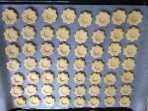傳統年餅【Kuih Bangkit】的做法,入口即化的口感,人人都愛!