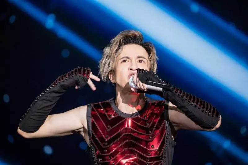 【比鹹魚更難翻身了!】盤點2018年「自毀前程」的10位明星!「他們」都被全面封殺了!
