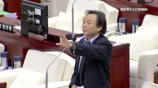 質詢紅到陸客搶朝聖 王世堅卻擔心…