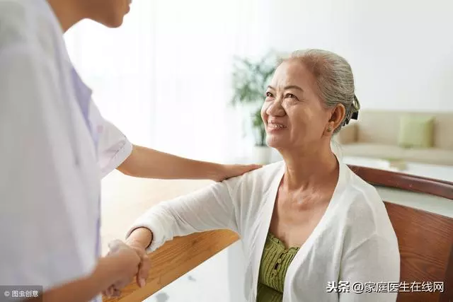 為什麼40多歲就長老年斑?這3個壞習慣,也許你還正在做