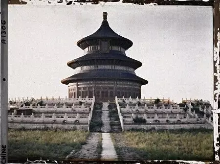 108年前這個法國人拍下中國最早彩色照片 卻被罵白痴