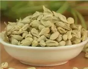 橘子籽可是個寶,別再扔掉了,有很多用處,早知早受益