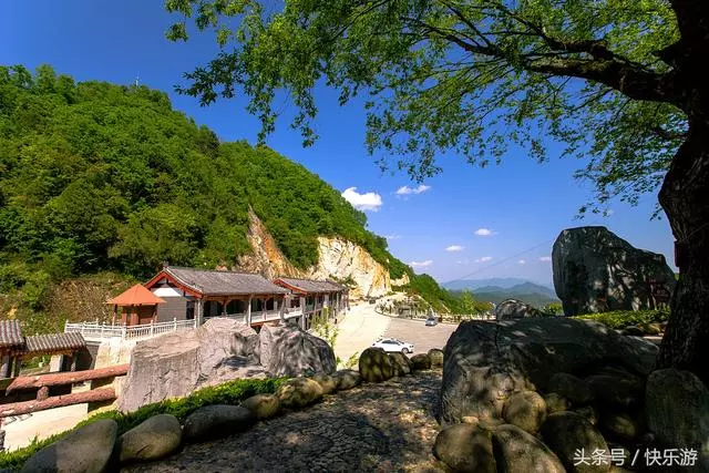 繼山西懸空寺驚艷世界後,中國人又一建築神作看呆外國人