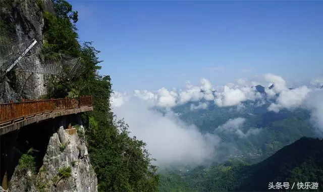 繼山西懸空寺驚艷世界後,中國人又一建築神作看呆外國人