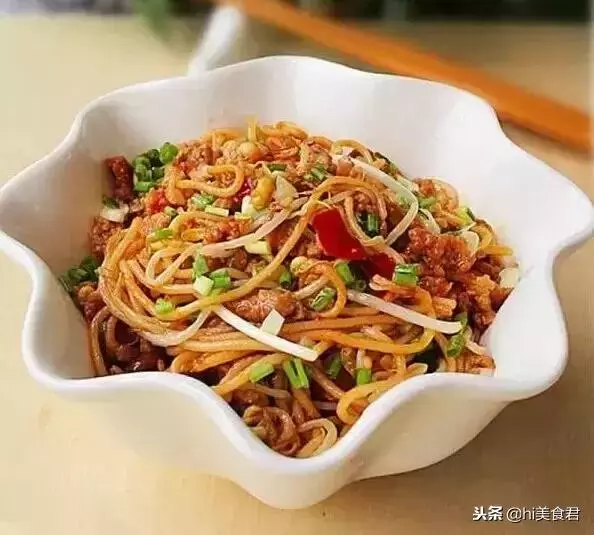 清爽可口的豆芽怎麼做好吃?這16種家常豆芽做法,好吃做法又簡單