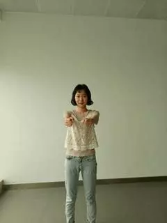 注意咯!這 9 個動作天天練,全身經絡都疏通了(附真人示範)