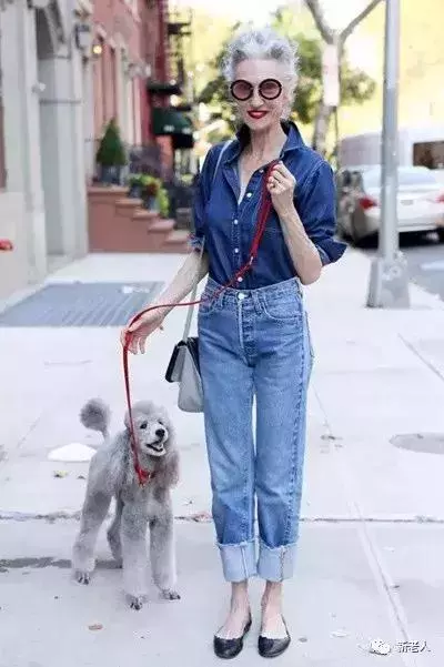 寧做「老妖精」,不做老太婆!這幫老友年逾古稀,卻是所有女人的榜樣!