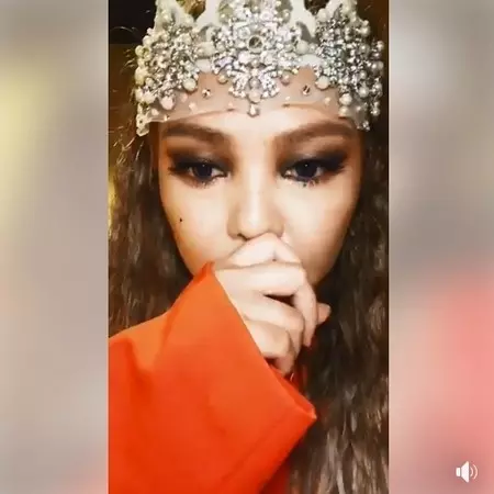 全場跳起來!張惠妹跨年「帶妝淋雨」嗨唱三天三夜 下台忍不住開直播嘆:「我真的盡力了」
