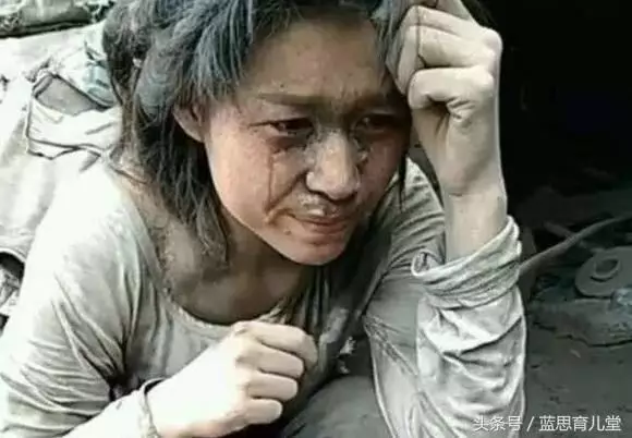 網紅「水泥姐」人設崩塌,真實身份令人氣憤不已,網友:封殺!