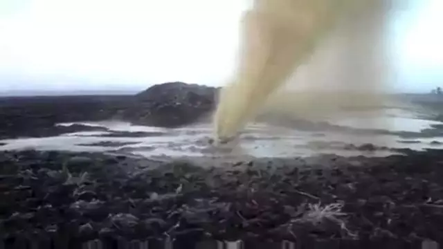 打錯一個洞,造出了一個鹹水湖、大瀑布和史上最大人造漩渦