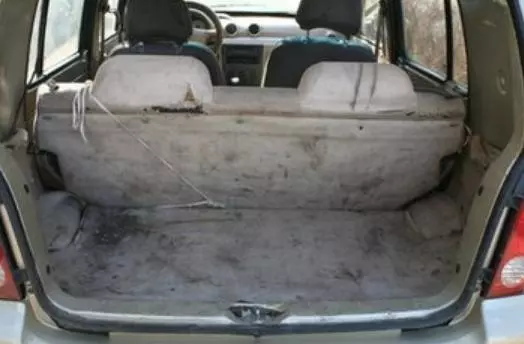 車上最髒的地方,不強調洗車員都不會洗,有的車子報廢了都沒洗過