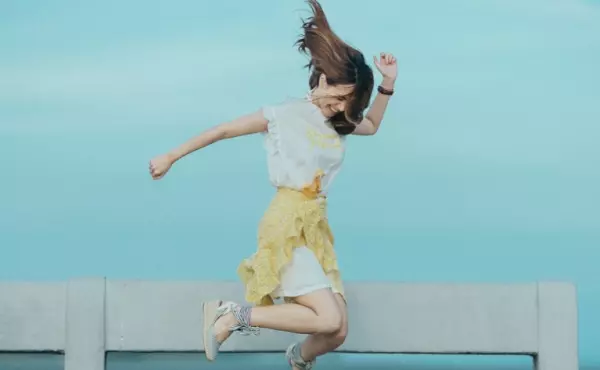 別人有「欺負」你的權力,你就要有「整死」別人的實力!別人潑你的冷水, 你就燒開了再潑回去!