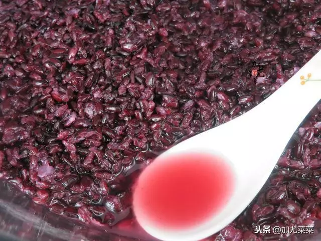 酒釀自己做,牢記幾個訣竅,香甜可口,6元做一大盆,比紅酒還美