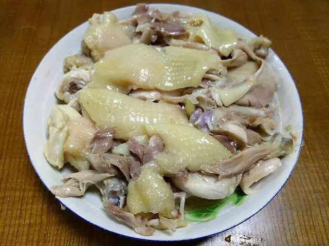 【隔水蒸嫩滑水晶雞】的美味做法!!