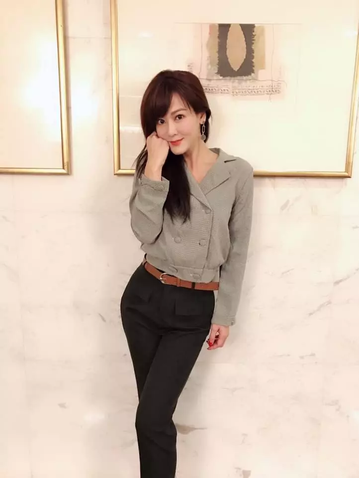 《大時代》邱琦雯「當紅為愛息影」看不出已40歲 如今恢單力拚事業「膚質好到只有25歲」