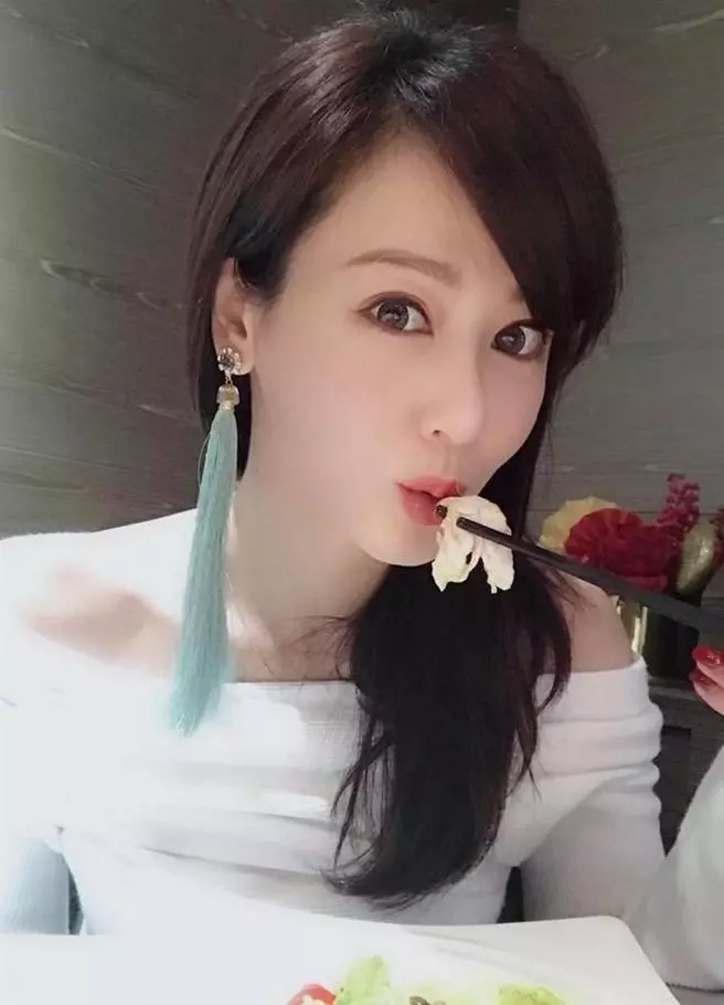 《大時代》邱琦雯「當紅為愛息影」看不出已40歲 如今恢單力拚事業「膚質好到只有25歲」