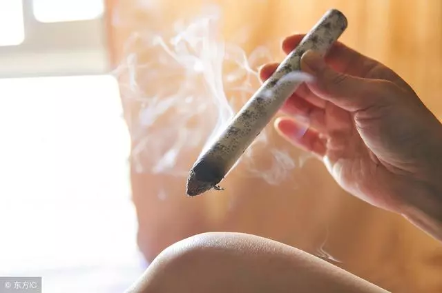 女人注意:這個動作幫你通經絡、養氣血