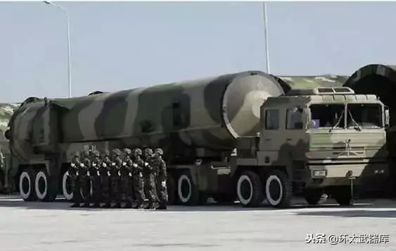 中國新型核武器研製曝光,射程24000公里,這才是解放軍的王牌!