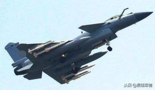 由殲16和殲10C的對抗結果看艦載機選擇,重型機才是王道