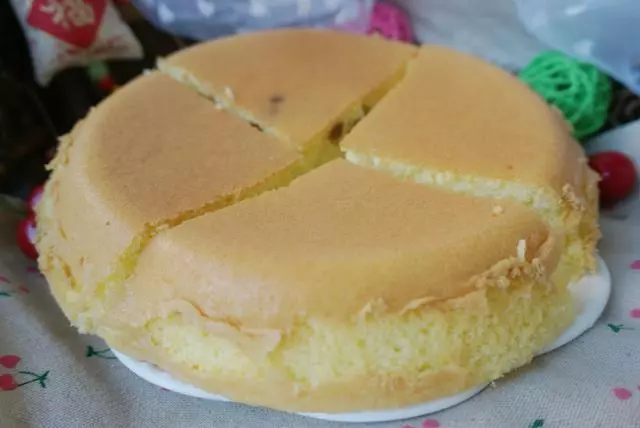電飯鍋蒸蛋糕,簡單省事,蓬鬆好吃,多吃也不上火