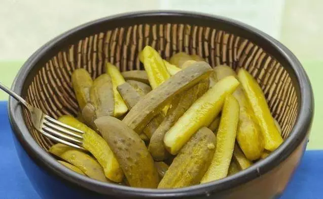 醫生告訴你,癌症最喜歡吃的5種食物,難怪癌症會找上你……