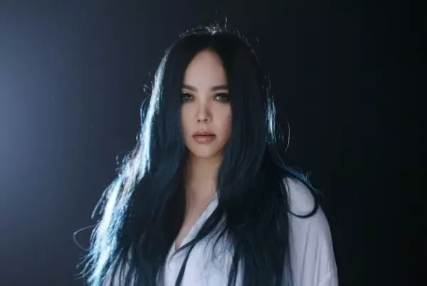 台灣妹神!張惠妹與世界第一男高音波伽利合體,高亢嗓音環繞整個山頭~~~