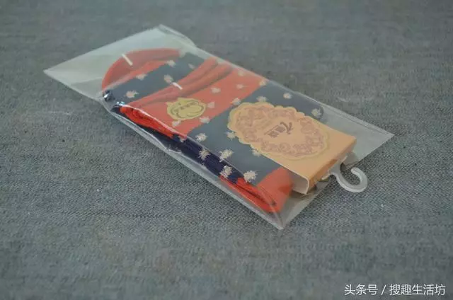 原來襪子上的掛鉤還有這個妙用,看到的人沒有一個不夸好的