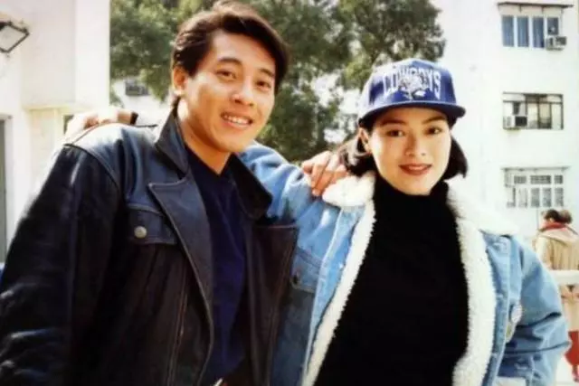 兩個人恩愛24年不要孩子,保持容顏常年吃素,如今56歲長成少女!