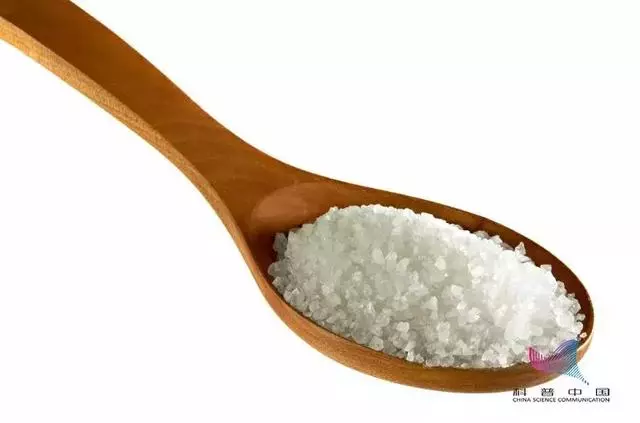 吃鹽越少就越健康?未必!盲目低鹽飲食有隱患,快看!