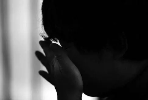 姑子交了男友,婆婆讓我回娘家住幾天,接到老公的電話我真是氣死了