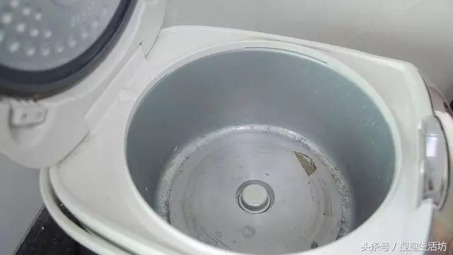 電飯鍋的這個地方擦一擦,一年能省幾十元,家家戶戶都需要