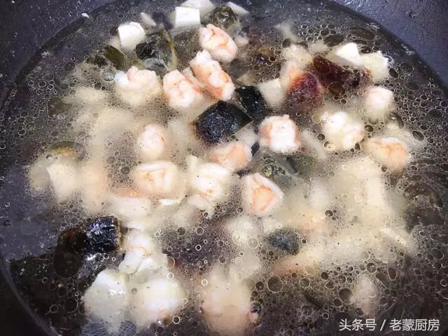 好多人都不愛吃西蘭花,是你做的不對,按這方法做,一鍋都不夠吃