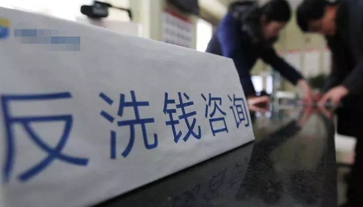 巨變!針對海外華人的2019年新規啟用:有人出不了國,有人已被逼瘋