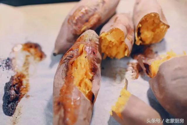 在家自己烤紅薯,吱吱流油,做法簡單,香甜可口,滿屋飄香