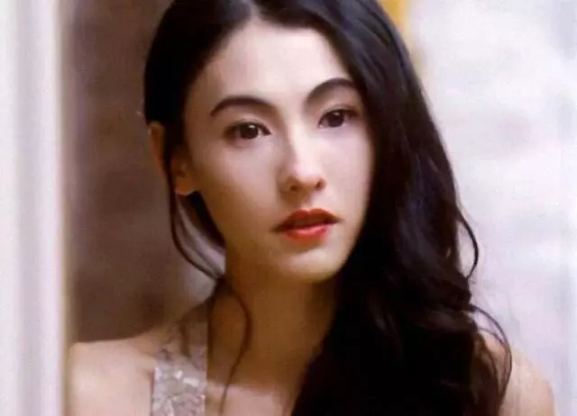 張伯芝不透露第三子生父,第三子為何姓謝,與謝霆鋒有何關係?